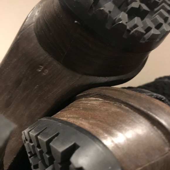 Burberry Braided Strap Platform Sandals - Picture 6 of 7